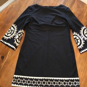 EUC Tunic Style Sheath Dress Black & cream